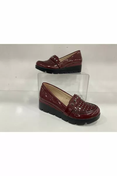 شقق الباليه الكلاسيكية ذات النعل السميك ذات النعل السميك للفتيات -