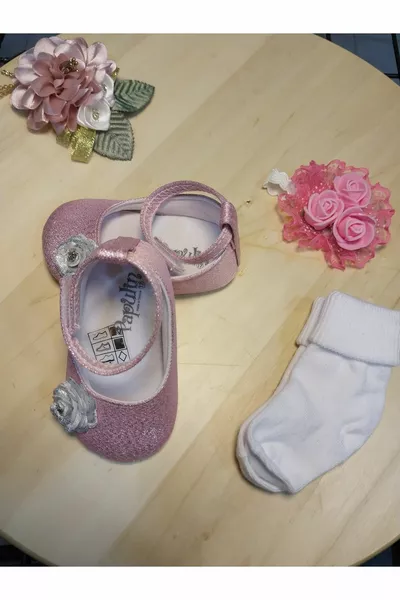 فتاة الباليه الشقق بابا