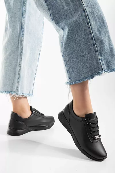 Тонкие подошвы с завязанной кожей черные женские кроссовки