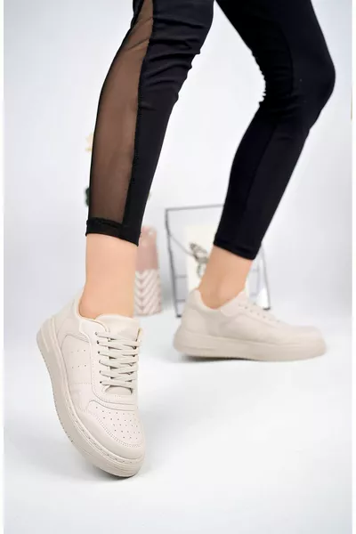 Sneakers in visone cucito Mekval con suola bassa