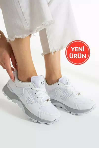 أبيض عارضة وحيد أحذية رياضية للماء