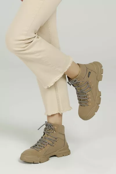 Alya 2pr حذاء رياضي نسائي بيج