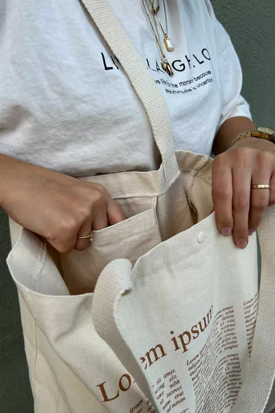 حقيبة حمل قنفاس - لوريم إيبسوم (سناب - جيب داخلي -  غرام - ٪ قطن)