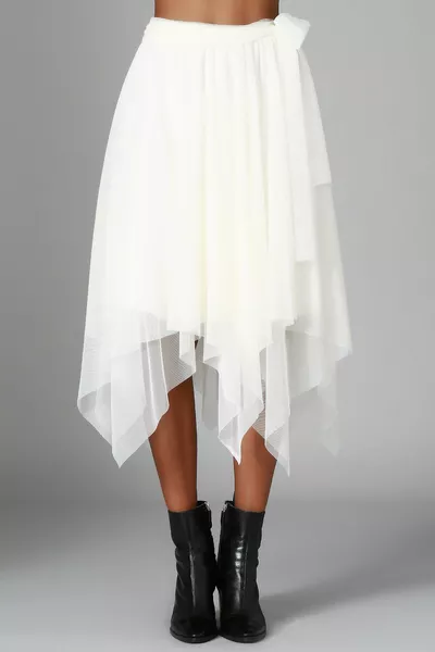 Women's White Double Lined Asymmetrical Tulle Skirt 