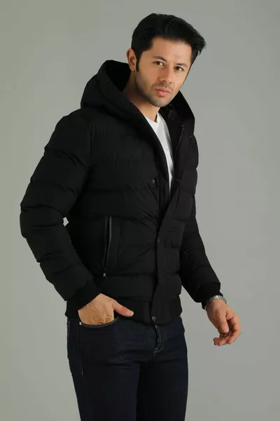 معطف بخاخ أسود مقنعين للرجال