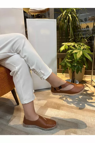 إيلا تان اللون جلد طبيعي الجانب مطاط شفاف وحيد أحذية نسائية