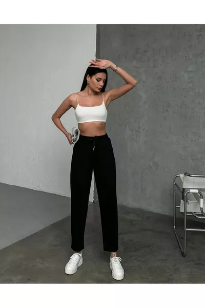 Kadın Siyah Bol Kesim Çımalı Normal Bel Şalvar Eşofman Altı