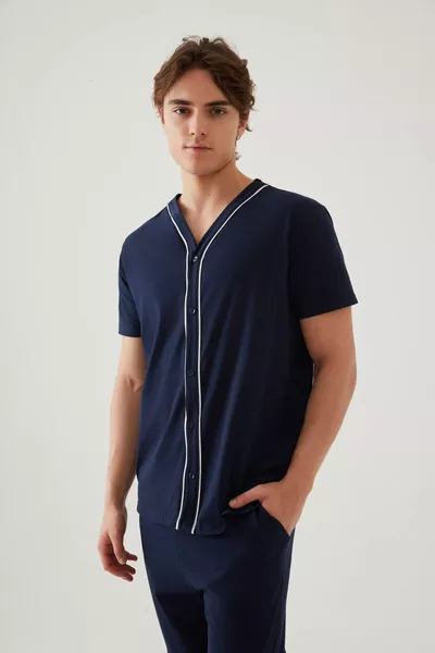 طقم بيجامة رجالي قميص قصير الأكمام قطن مع ياقة وأزرار