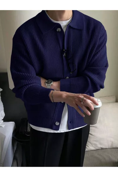 Cardigan Regular Fit con Dettagli a Bottoni