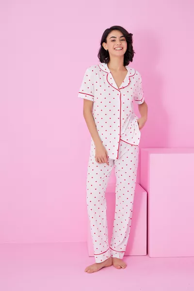 White and red heart print short-sleeve buttoned trim pajama set 