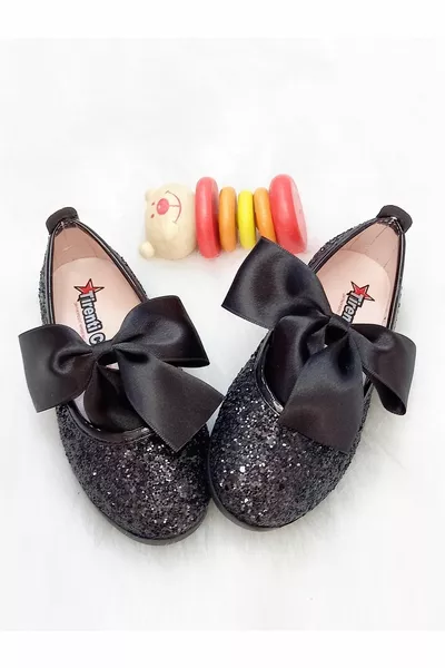 Ballerine da ragazza nere con dettaglio fiocco e effetto vetro rotto