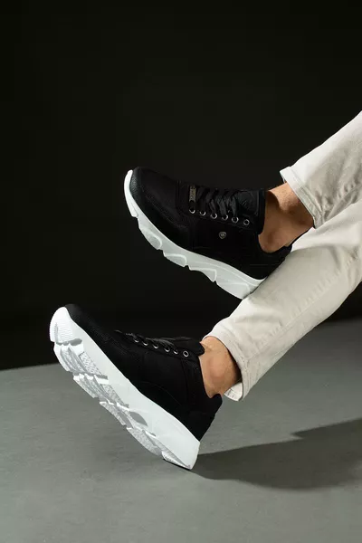 Hochplattform Bequeme Schwarze Weiße Herren Alltagssneaker