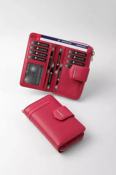 Женски портфейл в цвят фуксия