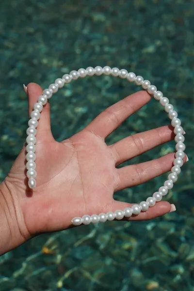 Dames Witte Kleur Mode Glazen Parel Tiara – Kroon