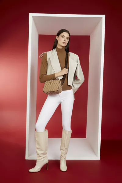 Coffee Women's Shoulder Bag 