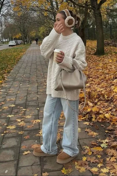 Ecru Crew Neck Knitted Sweater 