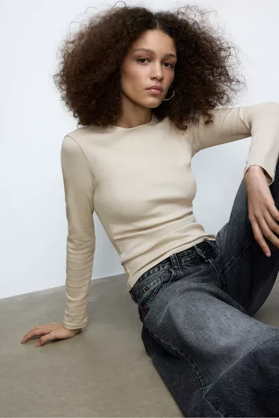 Базова тениска с дълъг ръкав