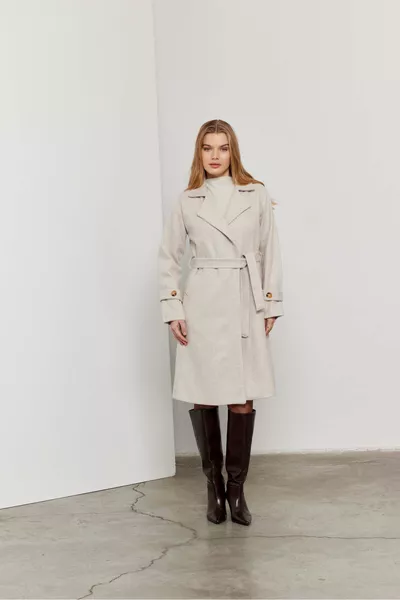 معطف نسائي من الصوف بحزام كريمي / مجموعة