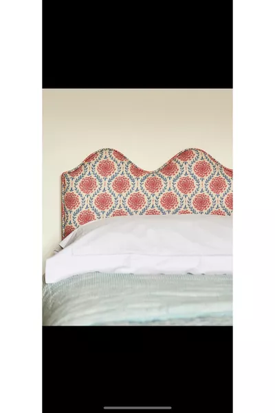 رأس سرير مزدوج