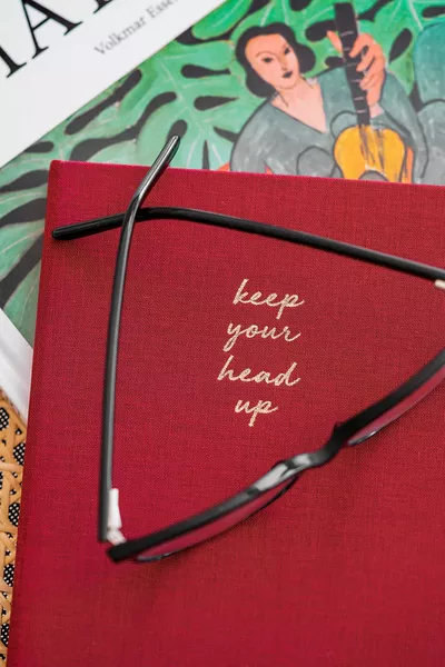 دفتر كاردينال بغلاف صلب  منقط