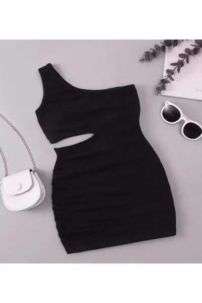 فستان قصير للفتيات بحمالة واحدة وتفاصيل رقبة منخفضة عند الخصر