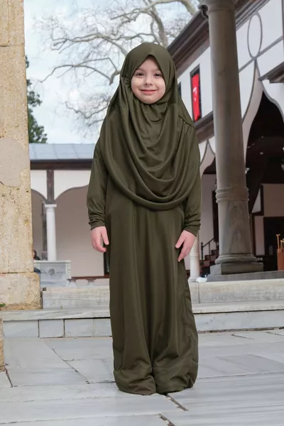 Robe de prière pour enfant vert kaki
