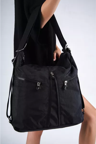 حقيبة نسائية سوداء مقاومة للماء من الكرينكل، تصلح للكتف والظهر