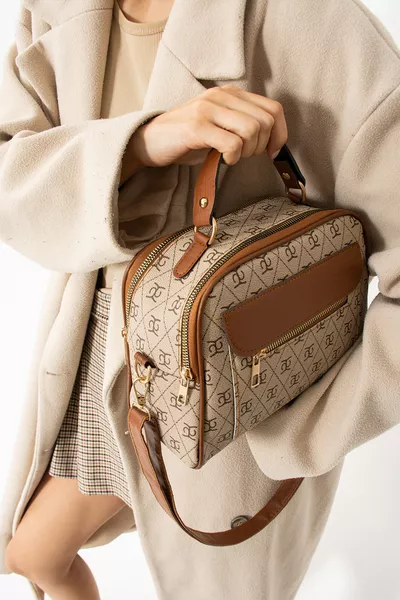 Mink Three-Eyed Women's Shoulder and Crossbody Bag, Size 