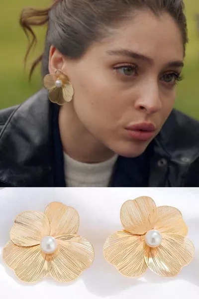 Leyla Pearl Flower Steel Earrings Gold Plated