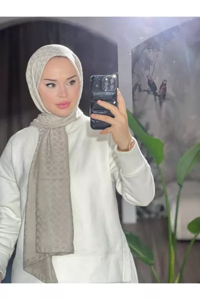 Sciarpa in seta jacquard con motivo a fioritura Valor, colore pietra