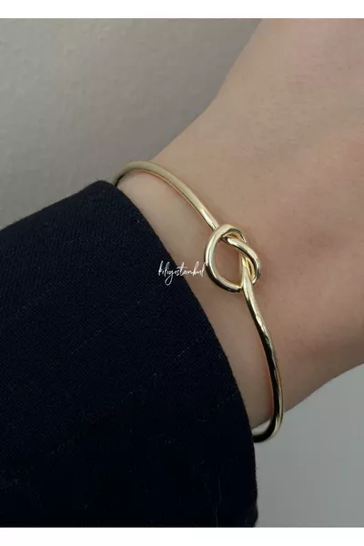 Love Knot Bracelet 6 Cm Wide