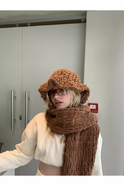 قبعة باكيت محبوكة