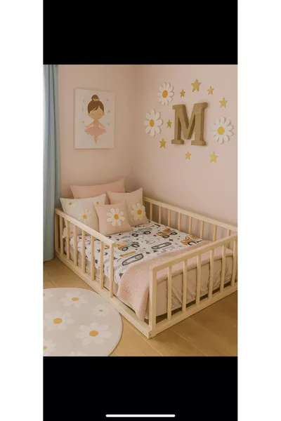 سرير أطفال مستدير من الخشب الطبيعي الصلب بحجم سم × سم مع شرائح خشبية من الخشب الطبيعي