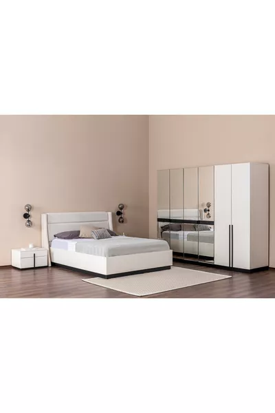 LINE Bedroom Set, 6-Door