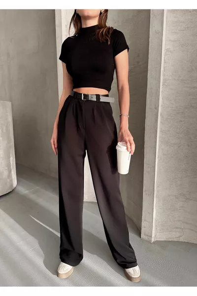 بنطال بالازو قماش أسود واسع بقصة مريحة للنساء مع حزام