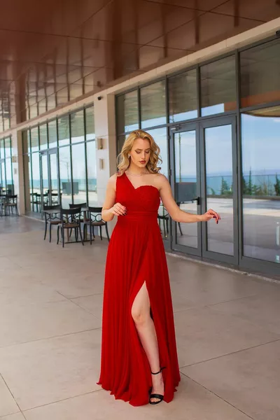 Red One Shoulder Tulle Evening Dress