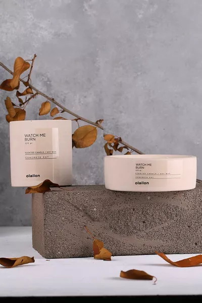 Candela Profumata all'Ambra, Set di Due Candele Decorative in Cemento