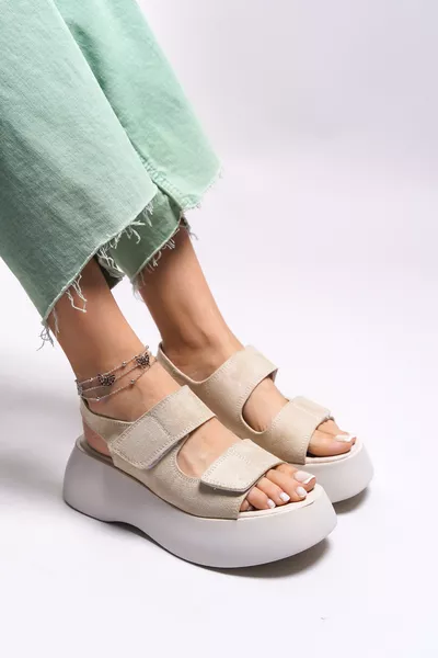 Sandales pour femmes Olnesari  Beige en daim