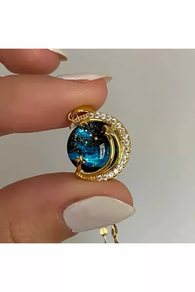 Модел на небесния сферичен златист стоманен медальон