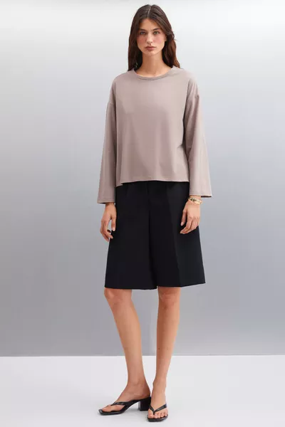 T-shirt femme oversized en coton biologique  % tricoté à manches longues couleur vison