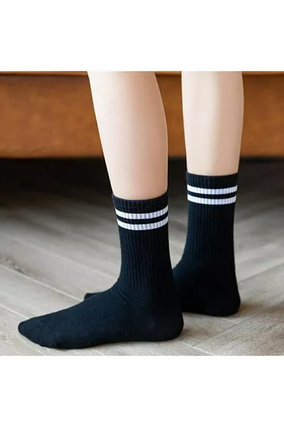 جوارب تنس مخططة طويل بالأسود والأبيض للجنسين 6 قطع