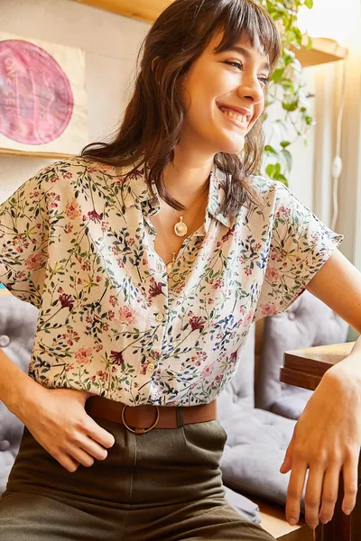 قميص نسائي من حجر الخفاش 