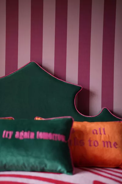 Двуспальная кроватная спинка