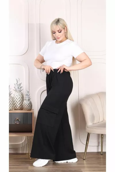 Women's Plus Size Stretch High-Waist Cargo Pocket Crepe Pants  Black