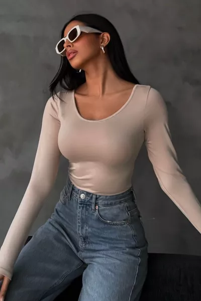 Blouse femme col princesse crème