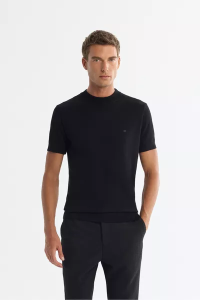 Erkek Siyah Yarım Balıkçı Yaka Kısa Kollu Triko Regular Fit T-Shirt 