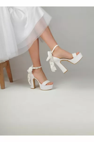 أحذية الزفاف ، منصة أحذية الزفاف