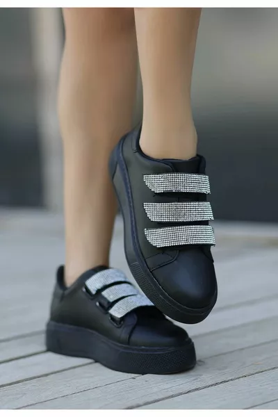 Baskets Yebta Black Skin Velcro