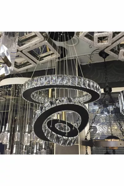 Plakette mit Kristallsteinen, schwarze Edelstahl-LED-Deckenleuchte mit Fernbedienung