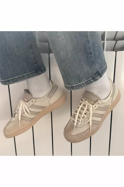 Handball Spezial W Casual Shoes Sneaker Beige